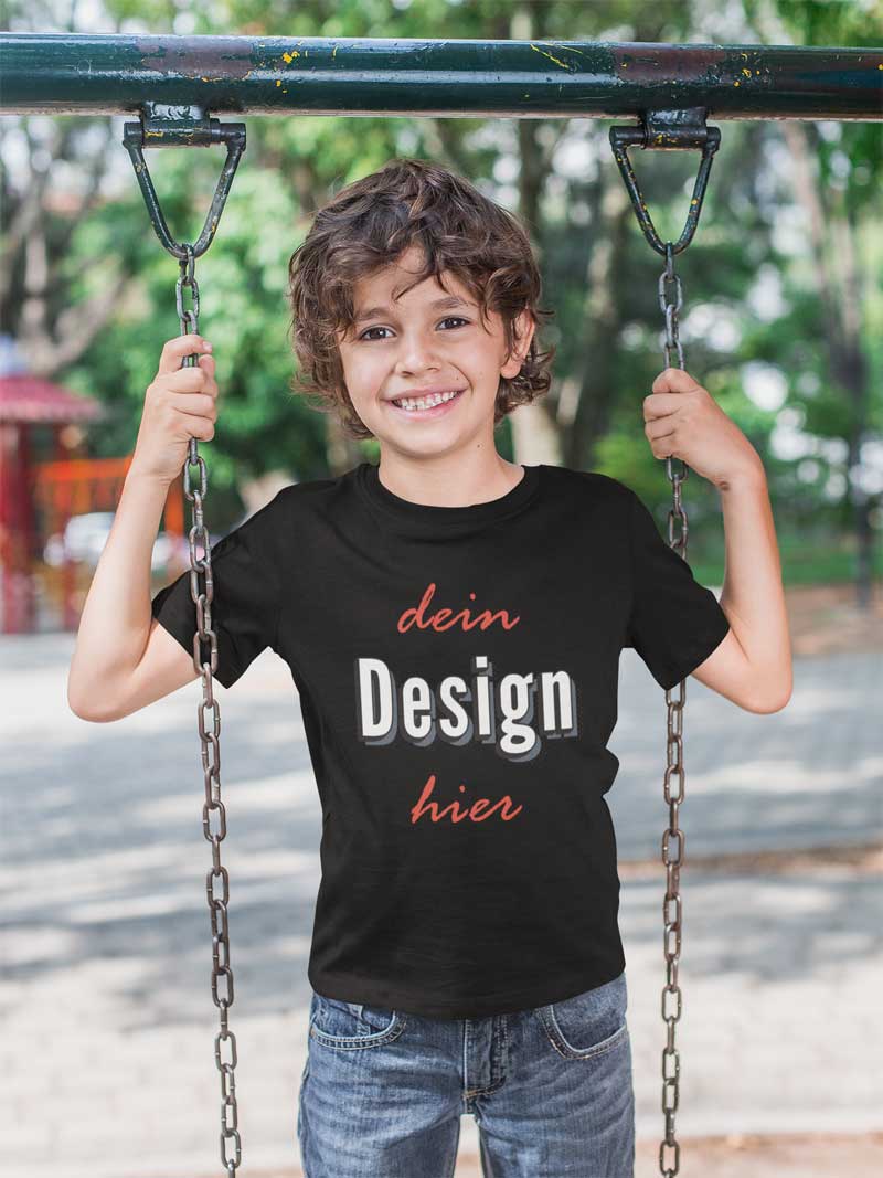 Schwarzes Kinder T-Shirt zum selber bedrucken perfekt als Geschenkidee - Shirtopia