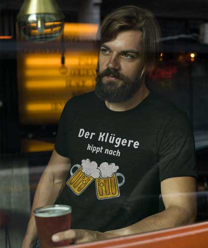 Herren T-Shirt mit lustigem Bier Spruch bedrucken